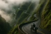 Moto na Serra do Rio do Rastro em viagem com aluguel de motos para viagem