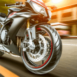 Acessórios essenciais para motos de viagem – Guia Completo